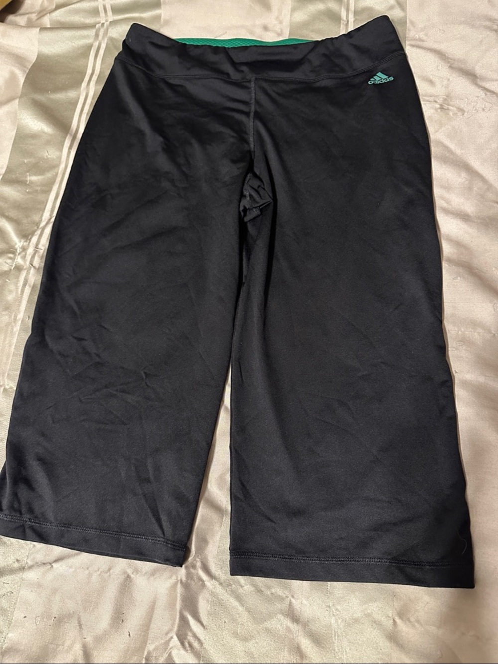 Adidas Women’s L Black Cropped Workout Pants with Green Accents